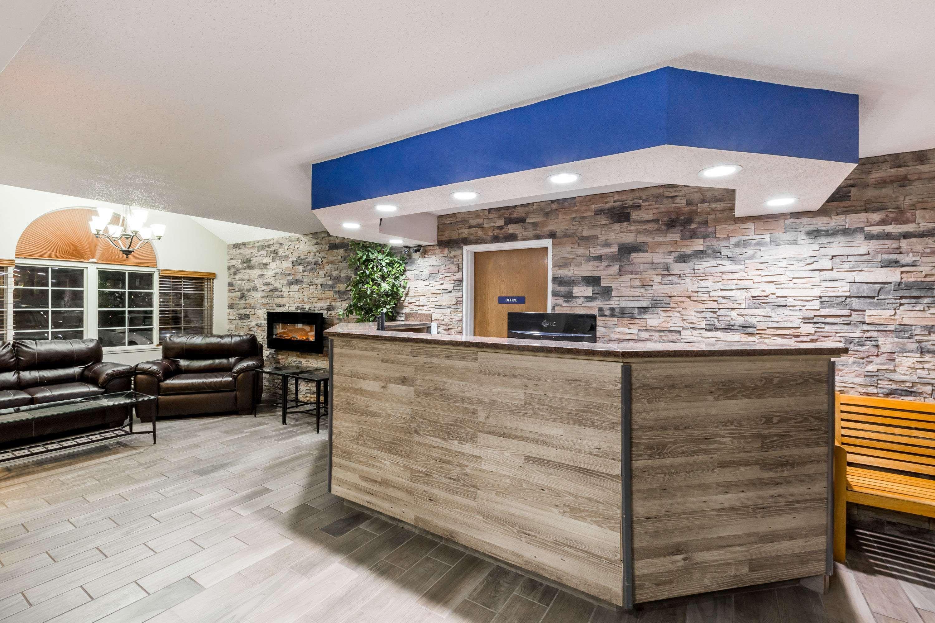 Microtel Inn & Suites By Wyndham Sioux Falls Exterior photo